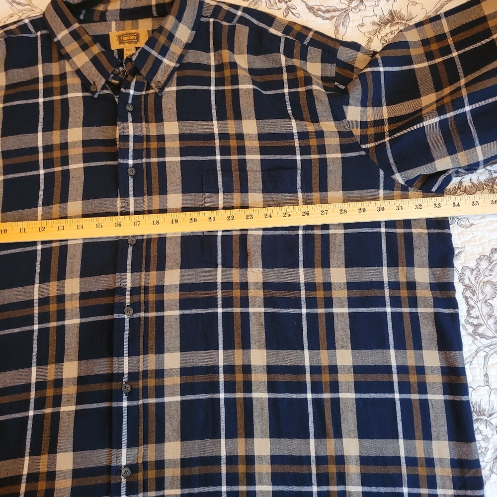 The Foundry Supply Co. Navy and Beige Plaid Long Sleeve Button Up Sz 4XLT - Picture 8 of 11